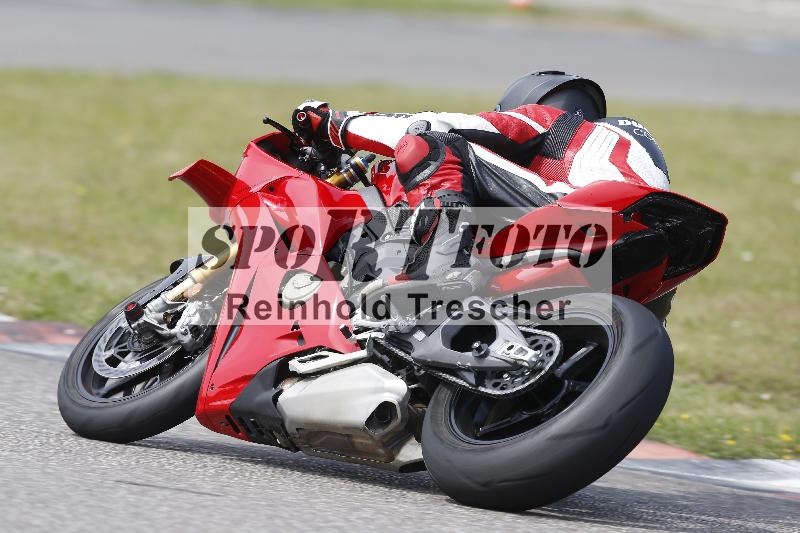 /25 10.06.2025 MaxRacing ADR/Gruppe rot/76